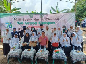 Mengikuti Kegiatan Go Green Kampus IAIN Syekh Nurjati Cirebon di Kampus II Indramayu